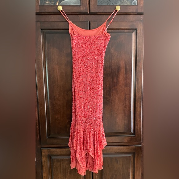 Fabulous, fun, & flirty vintage Cache’ dress. Good condition. Sz 4 - Picture 3 of 4